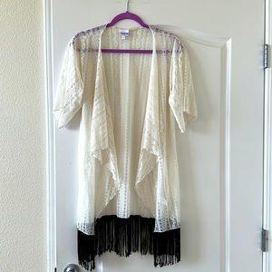 Beautiful lularoe Lindsey coverup